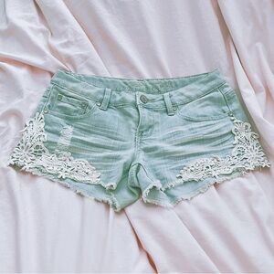 Floral Lace Trim Denim Shorts